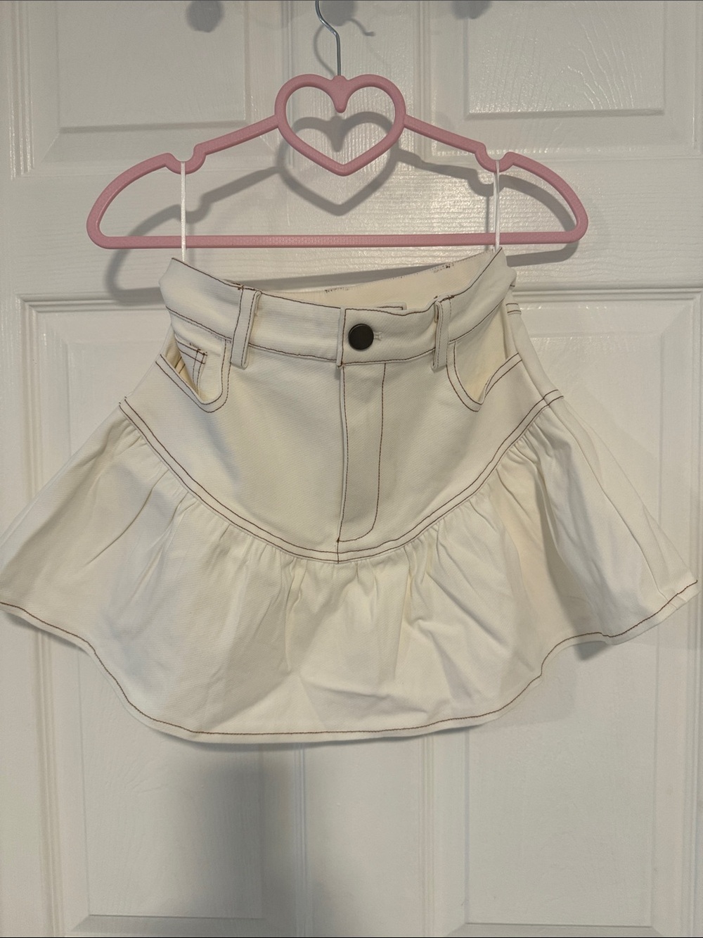 Vintage White Mini Skirt Dress with Contrast Stitching